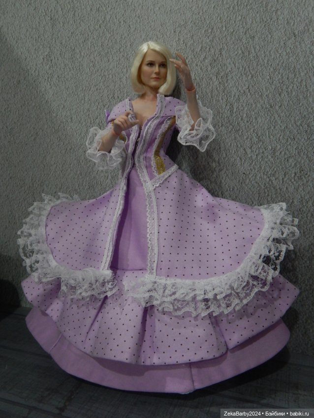 В продолжении новинок — Одежда и обувь для кукол своими руками: фото (фото 8)