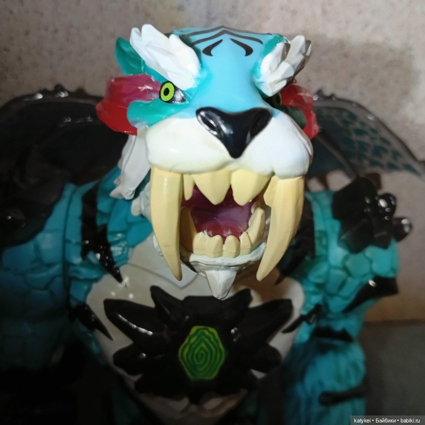 Махох сочиняет. День поэта