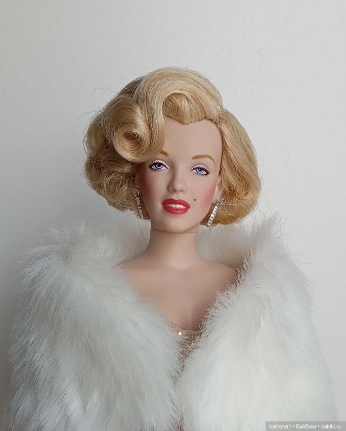 Душечка для президента или поющая Монро