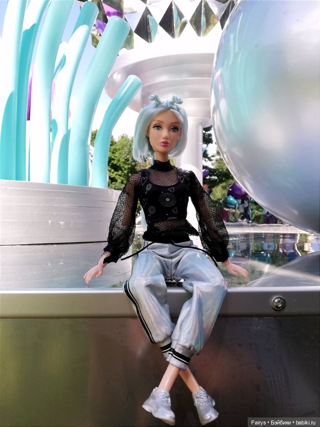 Космические приключения Дефа Люси