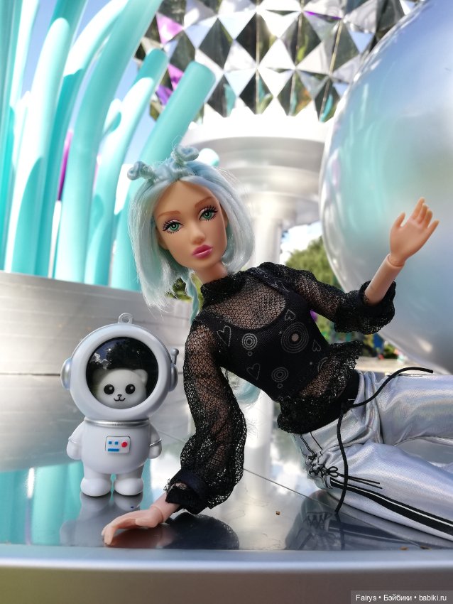 Космические приключения Дефа Люси (фото 6)