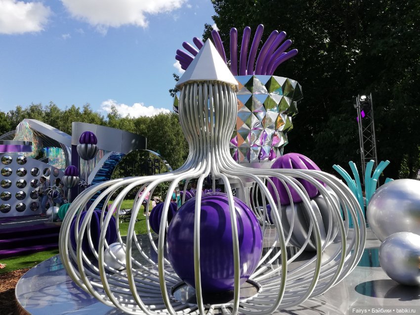 Космические приключения Дефа Люси