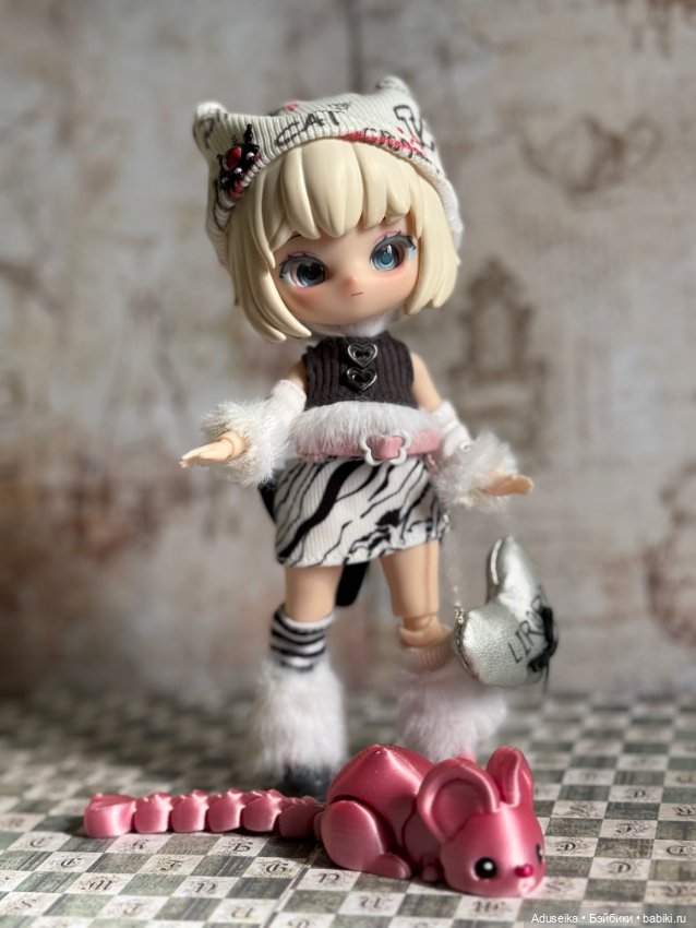 🐈‍⬛ Кошка Binary Sweetheart , Liroro