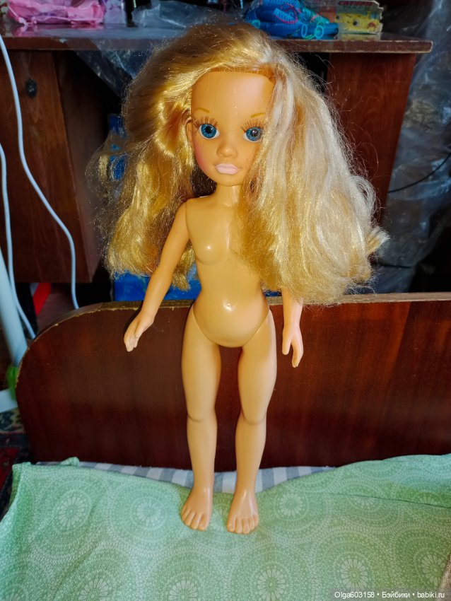 Подскажите, пожалуйста — Куклы Nancy Famosa (Ненси Фамоза): коллекционные перевыпуски (фото 2)