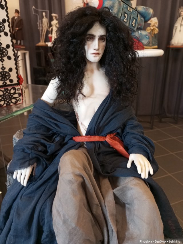 Выставка авторских кукол и мишек Тедди «Элементы искусств» Ч.3