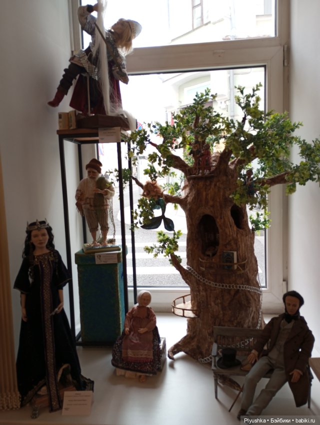 Выставка авторских кукол и мишек Тедди «Элементы искусств» Ч.3