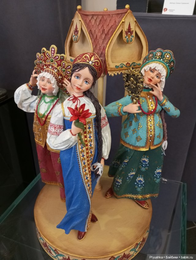 Выставка авторских кукол и мишек Тедди «Элементы искусств» Ч.2