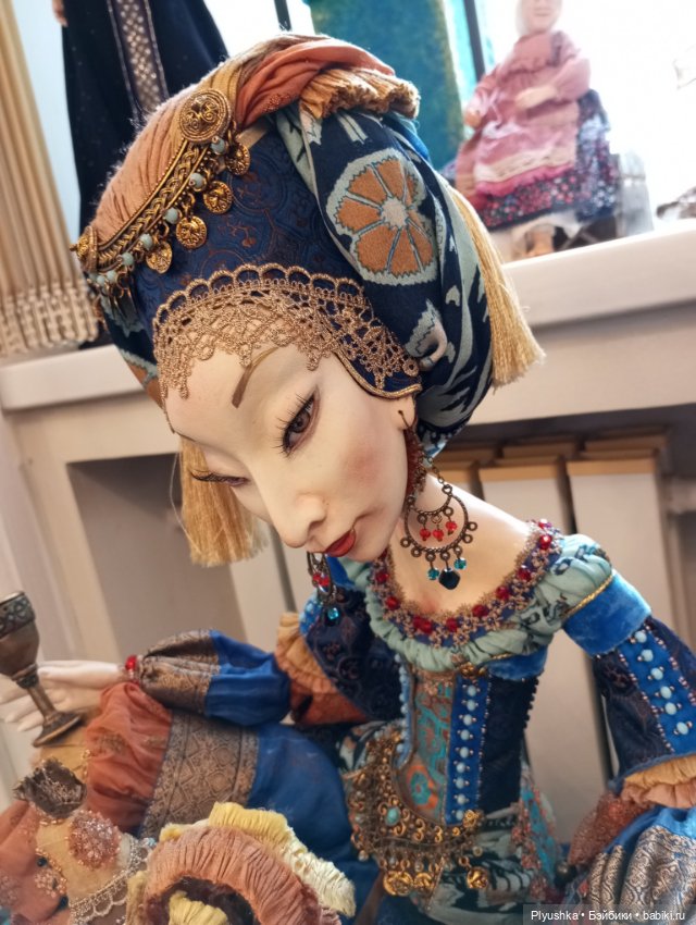 Выставка авторских кукол и мишек Тедди «Элементы искусств» Ч.3