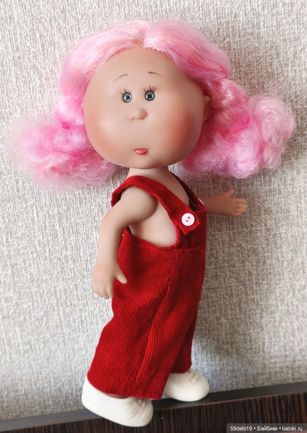 Первый собственный костюмчик у Миюши