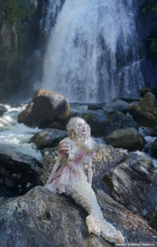 Бал кукол в Новосибирске. Русалочка, Золотой волос