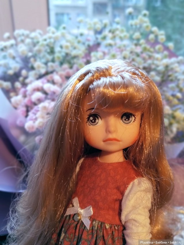 Девочки и букеты — Коллекции игровых кукол (Playline): фото полок (фото 3)