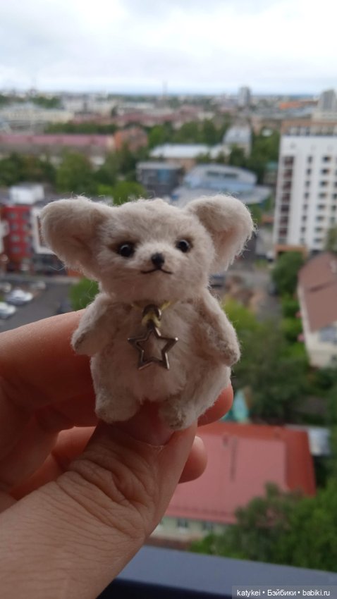 Маленький лисёнок на большой высоте (фото 2)