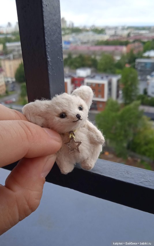 Маленький лисёнок на большой высоте (фото 9)