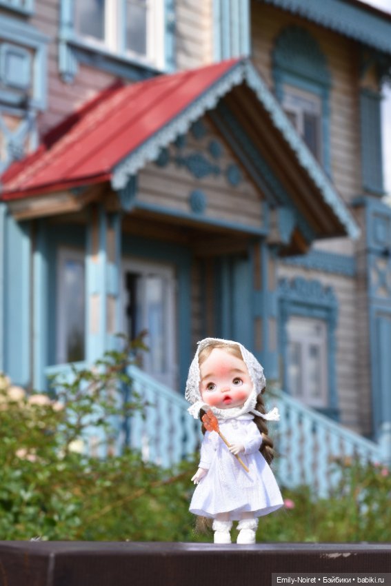 Прогулка в Орловском — Коллекции игровых кукол (Playline): фото полок