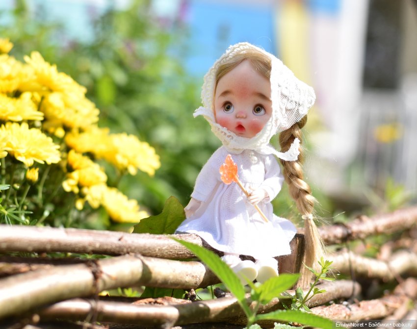 Прогулка в Орловском — Коллекции игровых кукол (Playline): фото полок