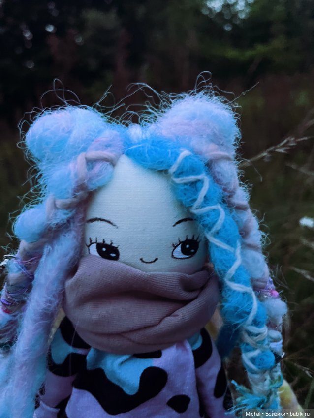 Сумерки — сиреневые, цветы — синие… Или наоборот (фото 9)