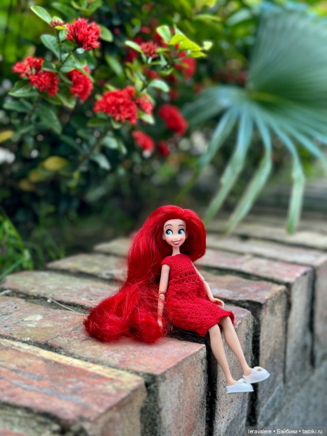 Немного о цвете — Коллекции игровых кукол (Playline): фото полок