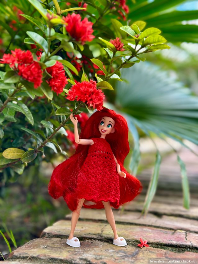 Немного о цвете — Коллекции игровых кукол (Playline): фото полок