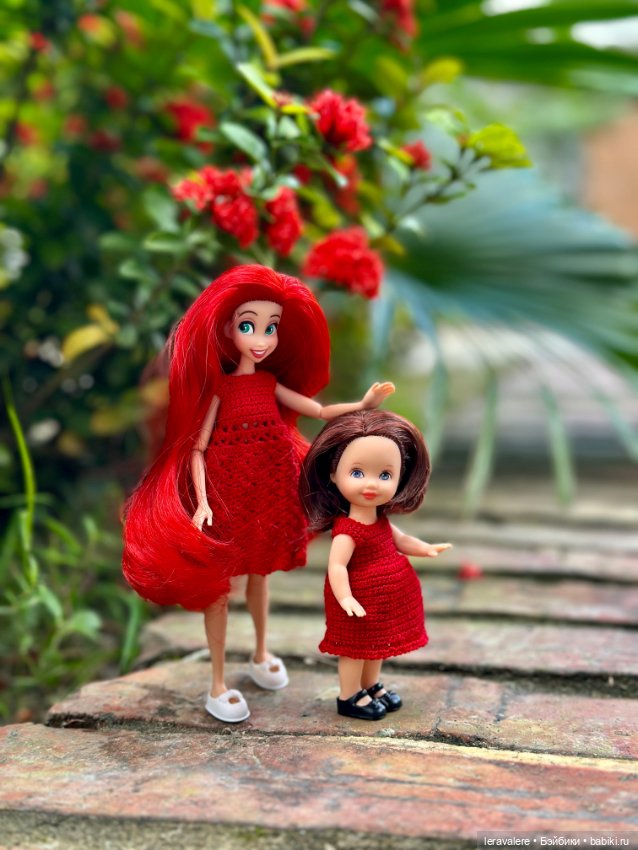 Немного о цвете — Коллекции игровых кукол (Playline): фото полок
