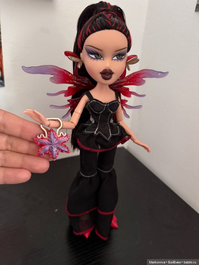 Bratz fashion pixiez dolls 2025 Lina (фото 5)
