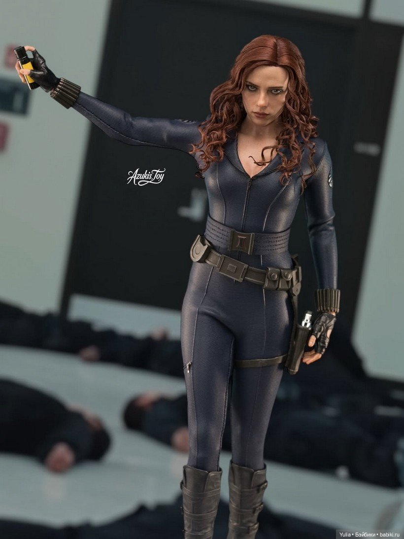 Фигурка Черной Вдовы Artisan Edition (Special Edition) - Hot Toys (фото 3)