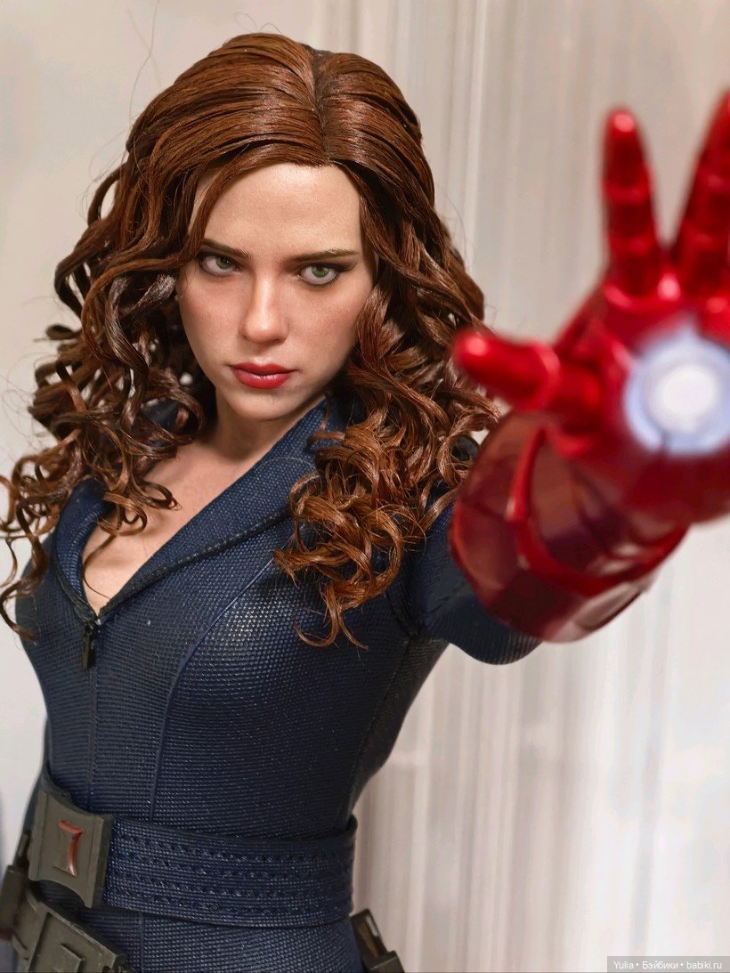 Фигурка Черной Вдовы Artisan Edition (Special Edition) - Hot Toys (фото 9)