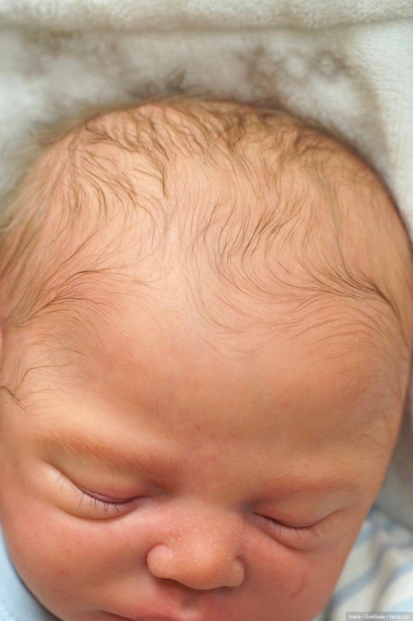 Aerith скульптора Kristie Sohn-Carwithen, автор прототипа Lilly Gold (фото 3)