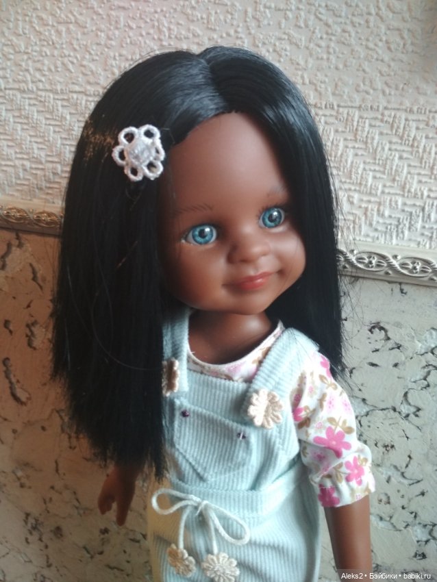 Клео Нора кукла от Паола Рейна, Paola Reina