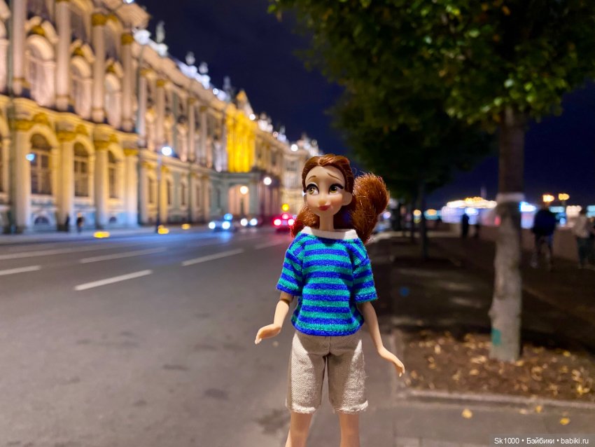 По ночному городу — Куклы Disney Animators и Принцессы Диснея: Disney Store