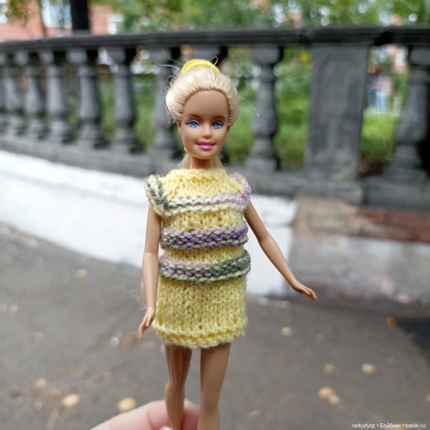 Прогулка с мелкими куклами (фото 9)