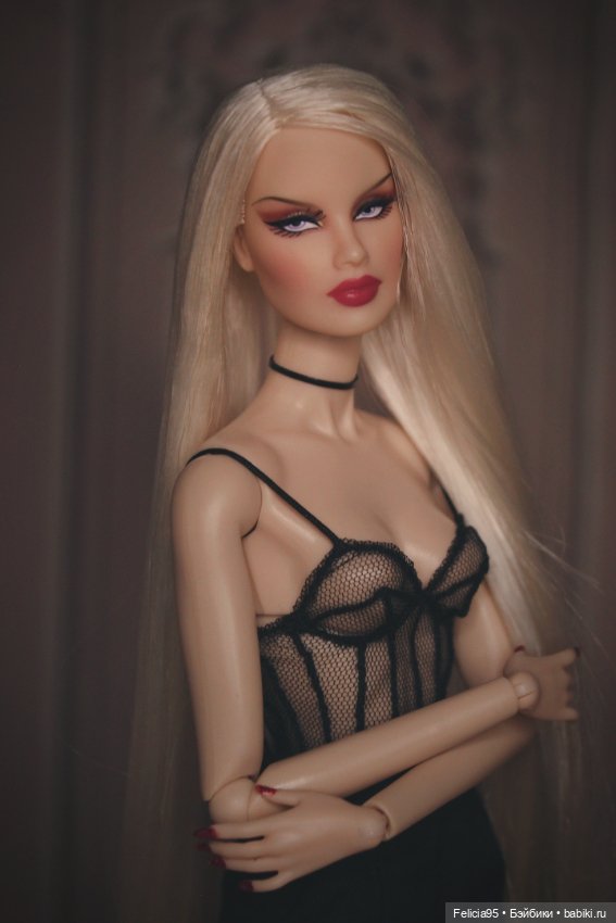 Surrealist Gala Véronique Perrin. Моя новенькая волчица (фото 2)