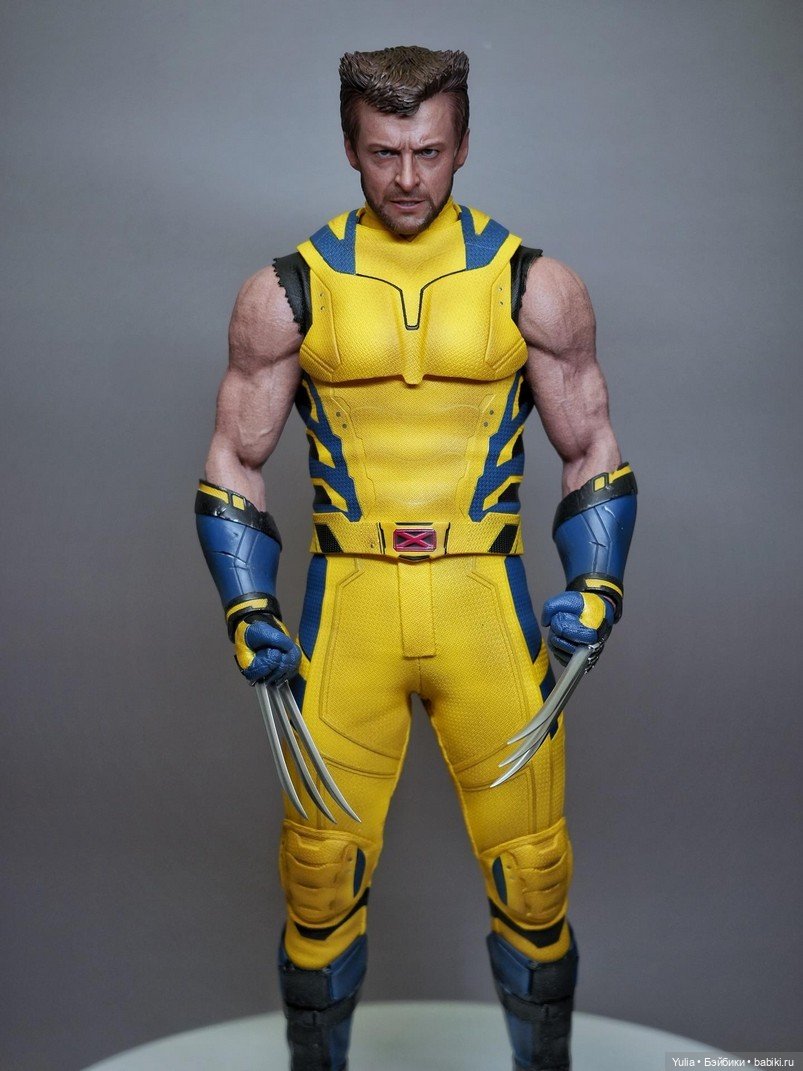 Фигурка Росомахи - Hot Toys (фото 9)