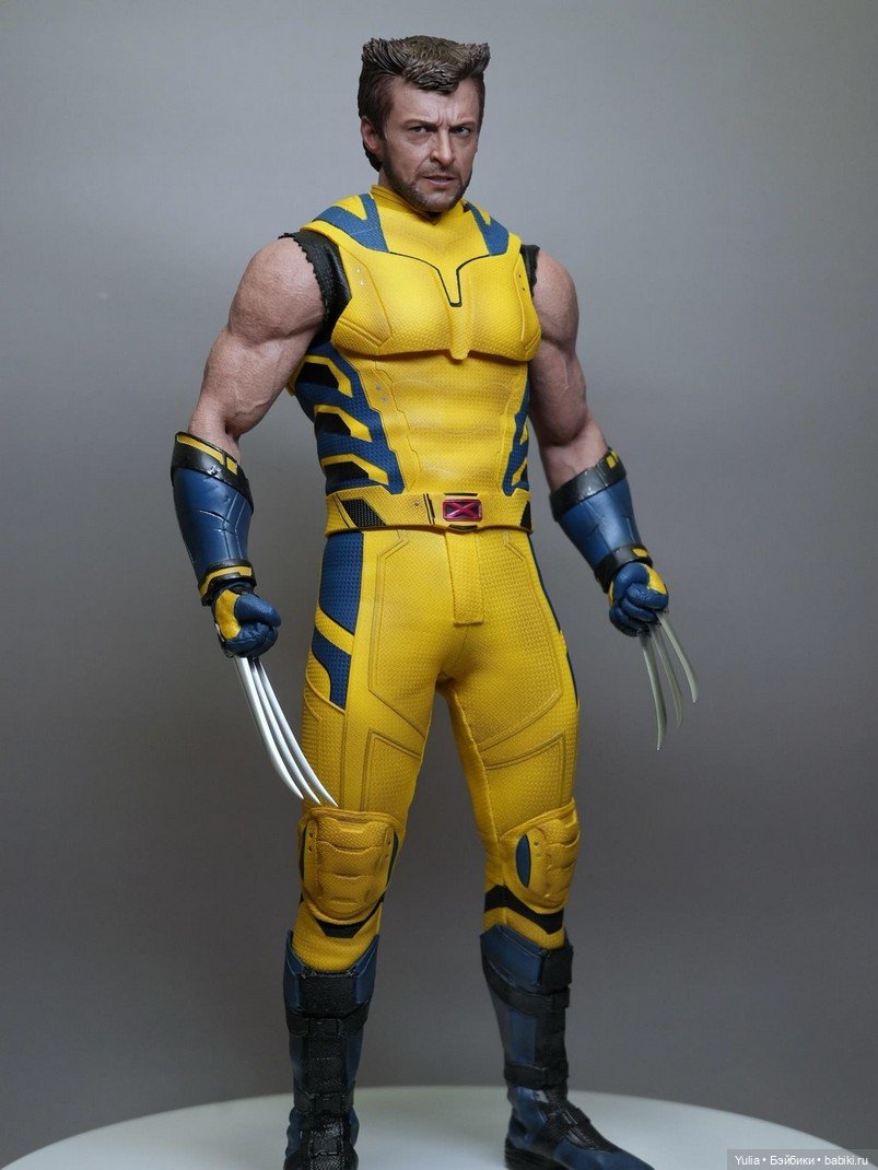 Фигурка Росомахи - Hot Toys