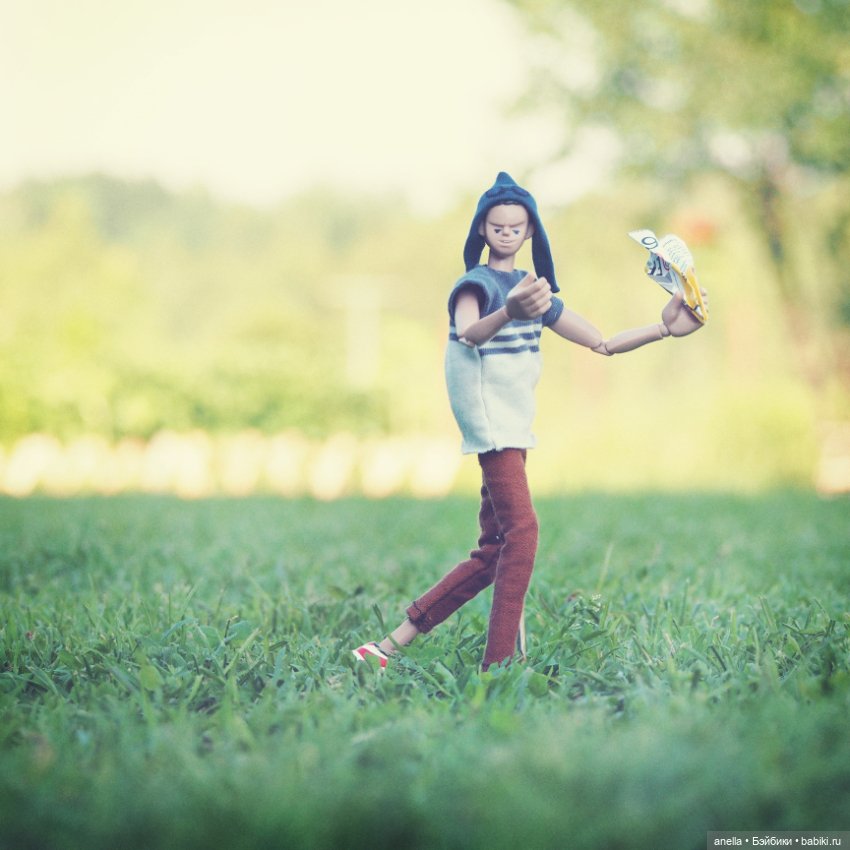 Дик. День полётов — Экшн