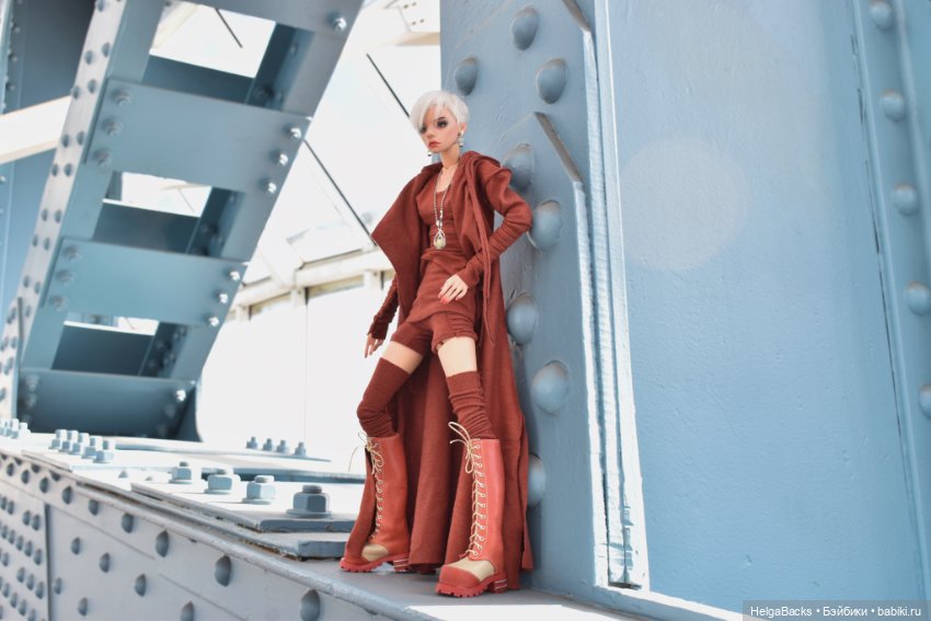 Шикарная фотомодель Микаэла (фото 4)