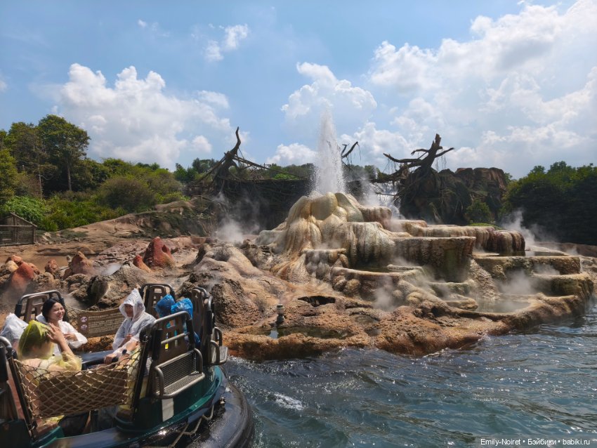 Шанхайский полдень: Диснейленд (часть 1)