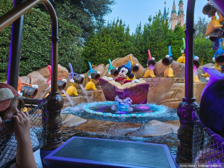Шанхайский полдень: Диснейленд (часть 2)