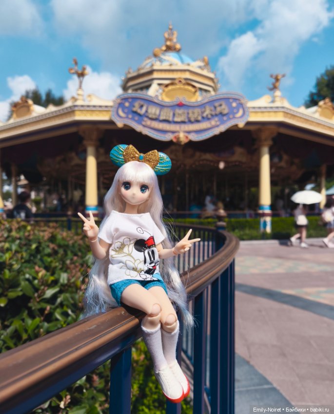 Шанхайский полдень: Диснейленд (часть 1)