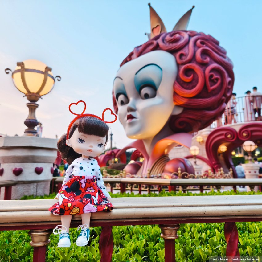 Шанхайский полдень: Диснейленд (часть 1)