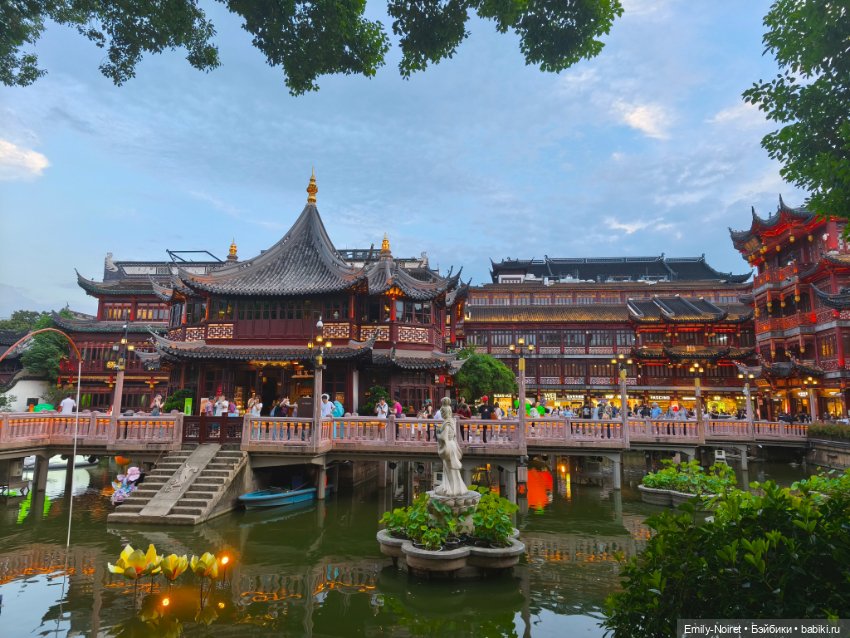 Шанхайский полдень: Вокруг гостиницы