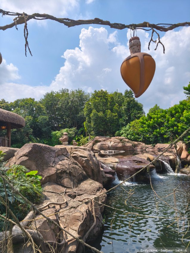 Шанхайский полдень: Диснейленд (часть 1)