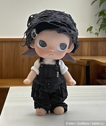 Zsiga шарнирная модница от Popmart