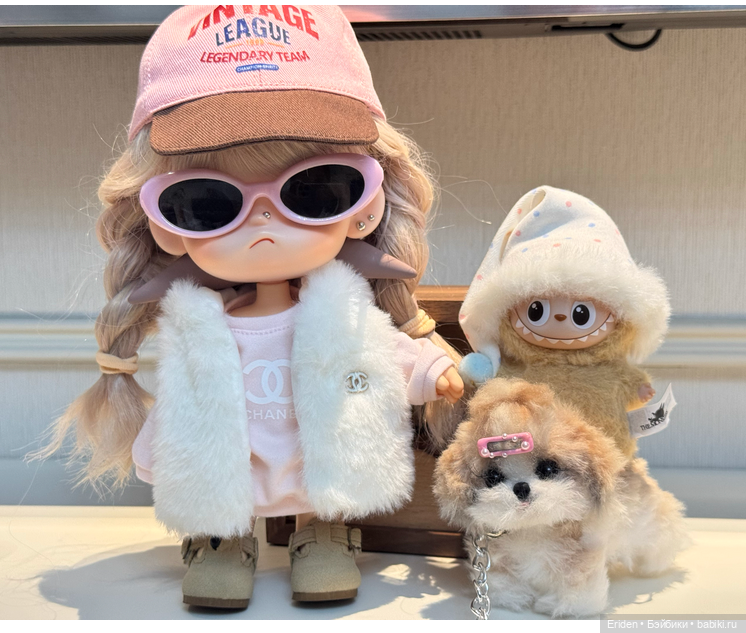 Zsiga шарнирная модница от Popmart