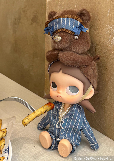 Zsiga шарнирная модница от Popmart