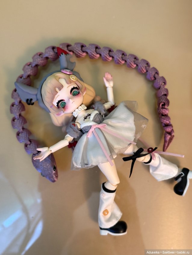 Страшно привлекательная Nyssa