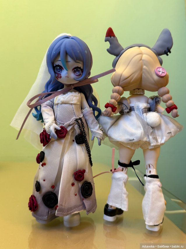 Страшно привлекательная Nyssa