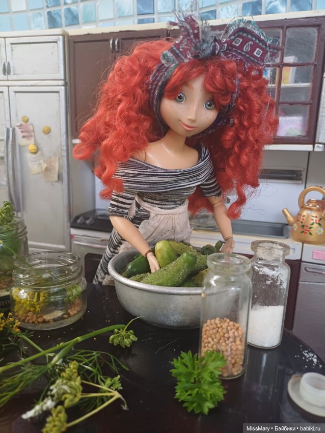 Маринуем огурцы 🥒🥒🥒 — Куклы Disney Animators и Принцессы Диснея: Disney Store