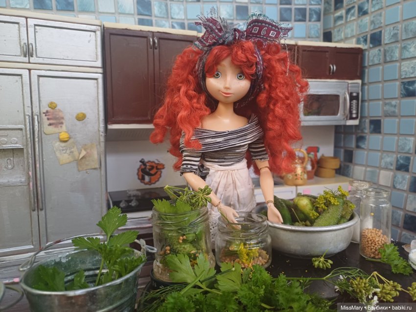 Маринуем огурцы 🥒🥒🥒 — Куклы Disney Animators и Принцессы Диснея: Disney Store