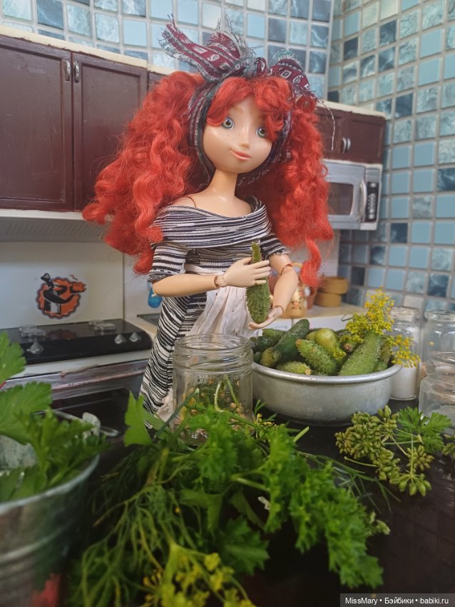 Маринуем огурцы 🥒🥒🥒 — Куклы Disney Animators и Принцессы Диснея: Disney Store (фото 10)
