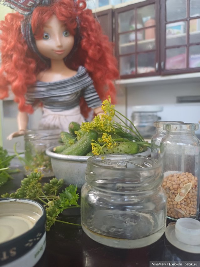 Маринуем огурцы 🥒🥒🥒 — Куклы Disney Animators и Принцессы Диснея: Disney Store (фото 8)